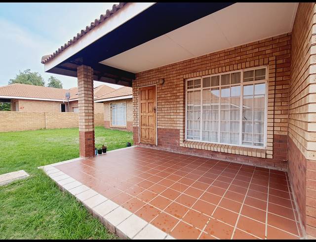 3 BEDROOM CLUSTER RENTED IN NOORDWYK